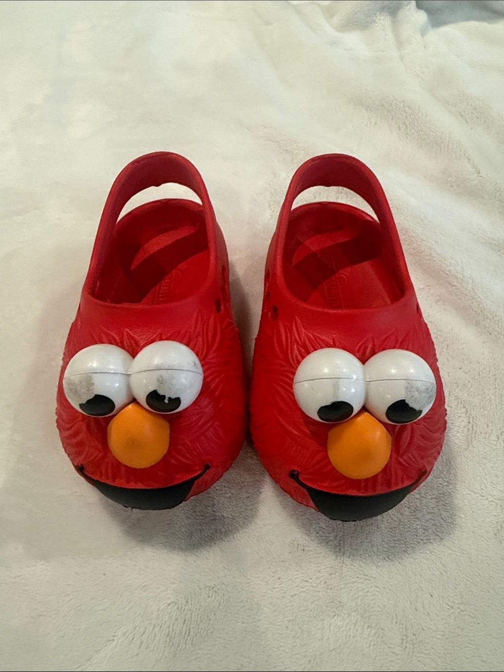 Sesame Street Red Elmo Kids Clog Sandals